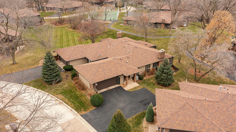 1227 19th Ave NE, Rochester, MN 55906 - photo 1