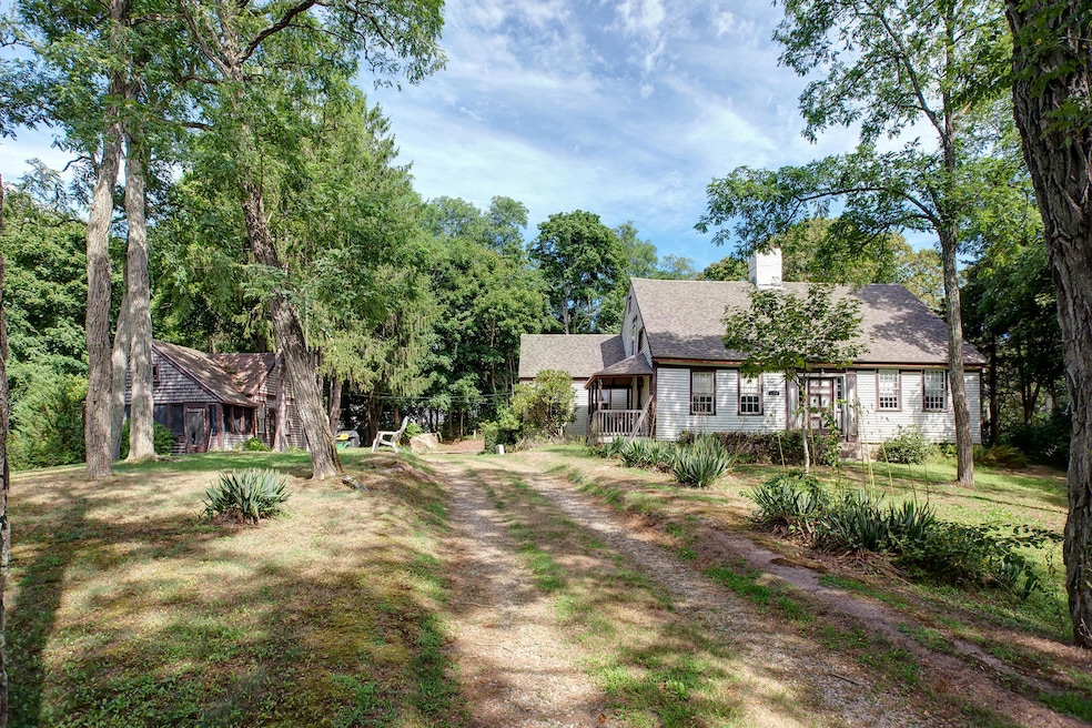 130 County Rd, Buzzards Bay, MA 02532 - photo 1