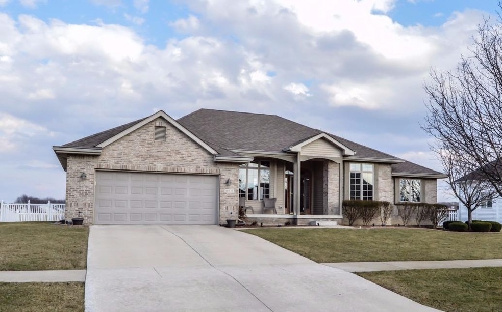 10535 Pike St, Crown Point, IN 46307 - photo 1