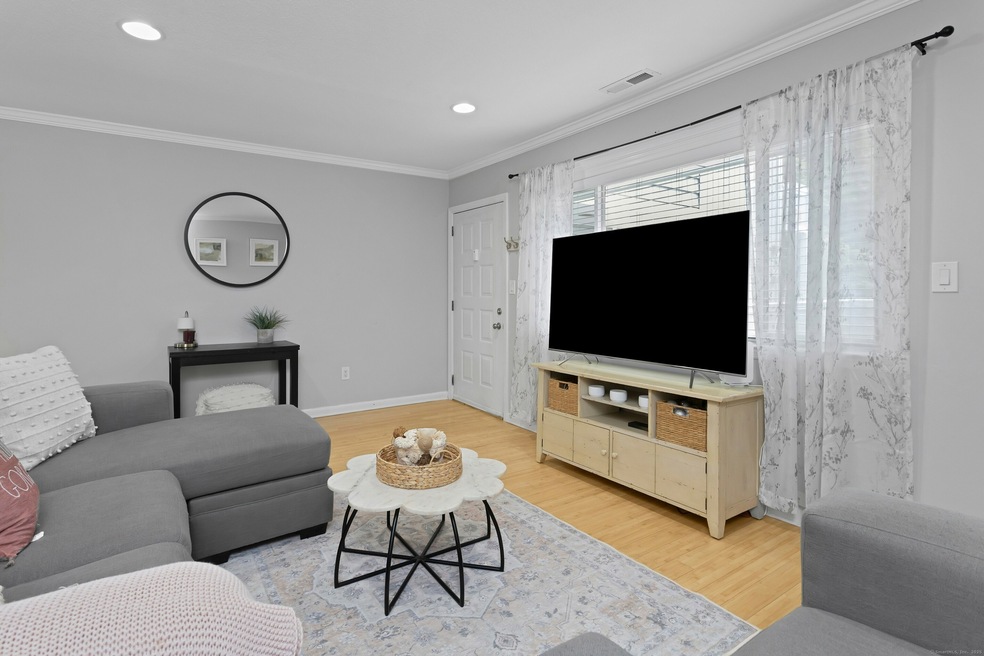 296 Main Ave unit 15, Norwalk, CT 06851 - photo 1