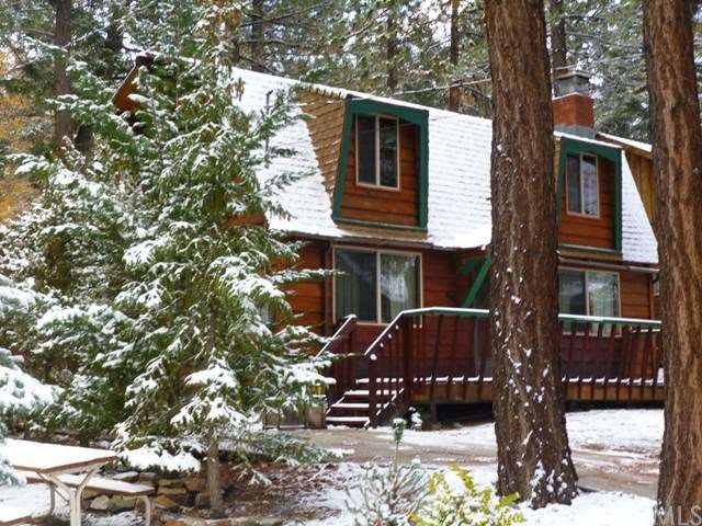 Great vacation getaway & huge rental potential! Ce