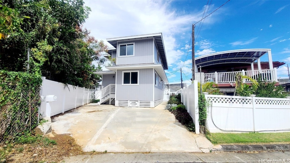 4 bedroom 3 bath home with 2 bedrooms downstairs.