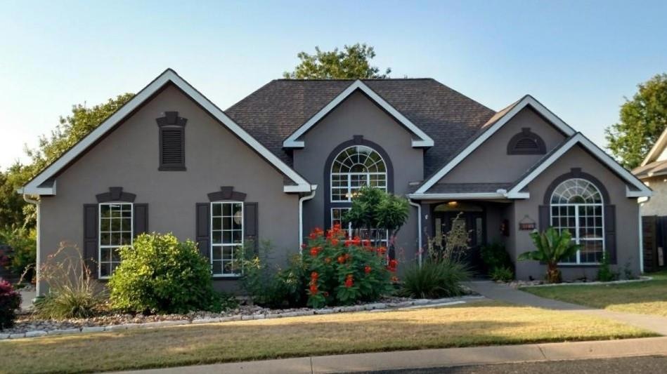 612 Lupine Ln, Fredericksburg, TX 78624 - photo 1