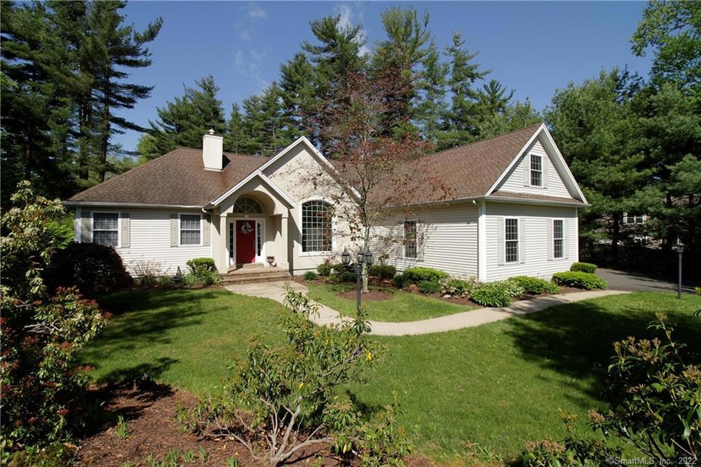 331 Long Meadow Rd, Middlebury, CT 06762 - photo 1