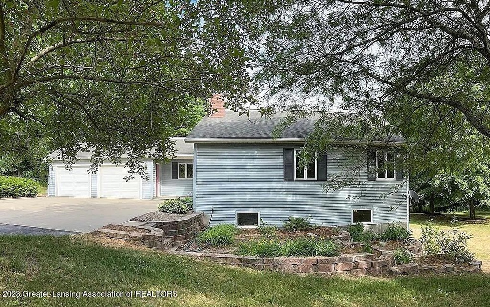 14725 Nichols