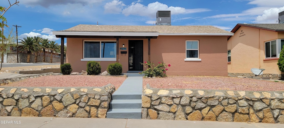 2701 Fort Blvd, El Paso, TX 79930 - photo 1