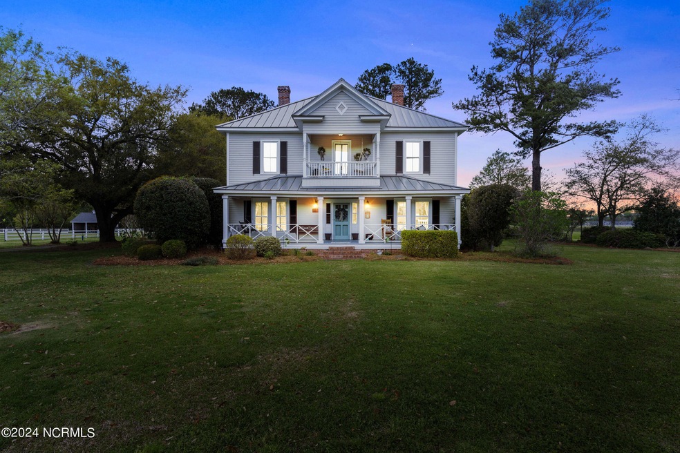 1030clarkslanding_00002