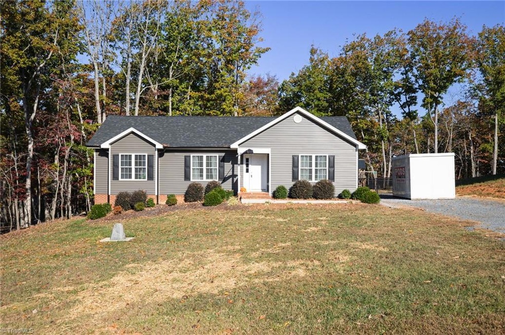 399 Otis Rd, Asheboro, NC 27205 - photo 1