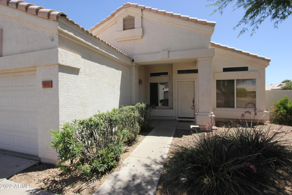 1107 W Whitten St, Chandler, AZ 85224 - photo 1