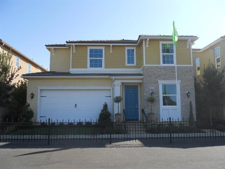 Not actual home or exterior color... see sales age