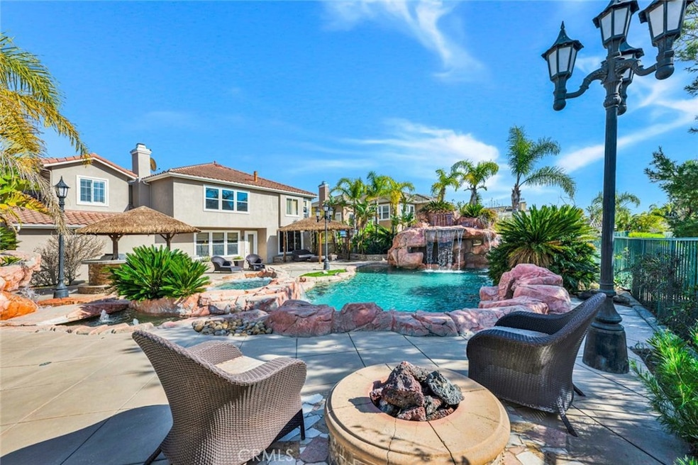 Sold $2,750,000 • Co-Listing Agent