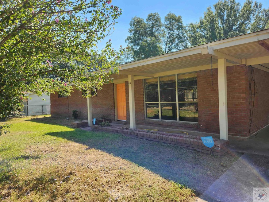 18 Wisteria Dr, Texarkana, TX 75503 - photo 1