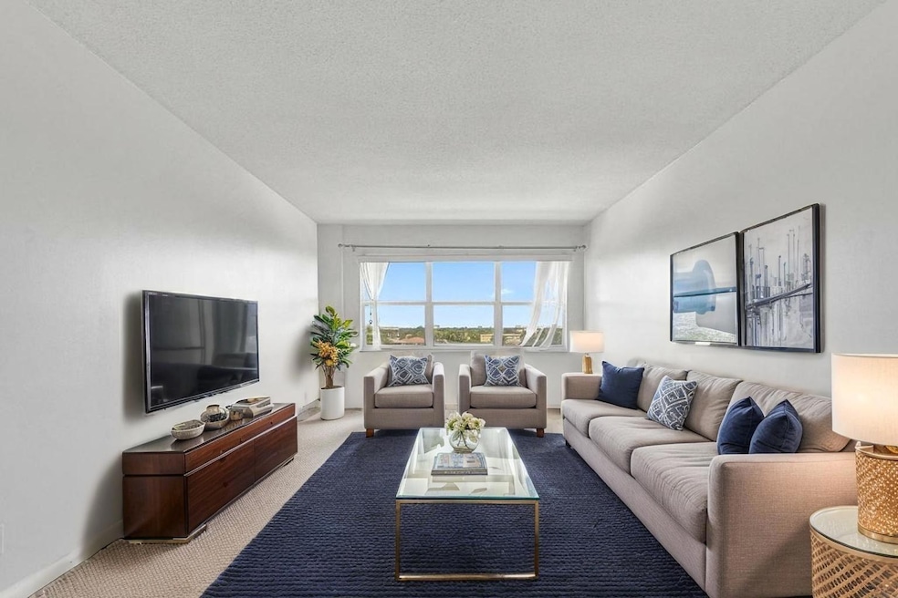 Horizon House Condominiums unit 804, Fort Lauderdale, FL 33304 - photo 1