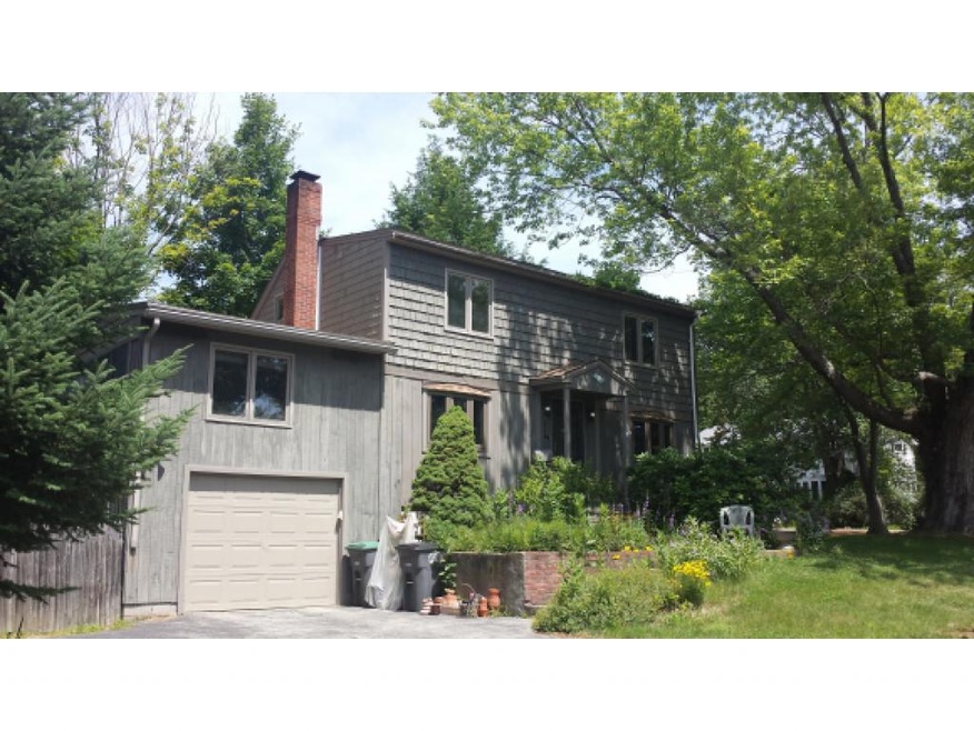 214 Chapel St, Pembroke, NH 03275 - photo 1