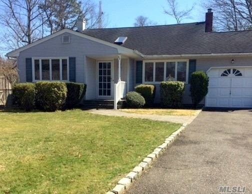 40 Jane Rd, Hauppauge, NY 11788 - photo 1