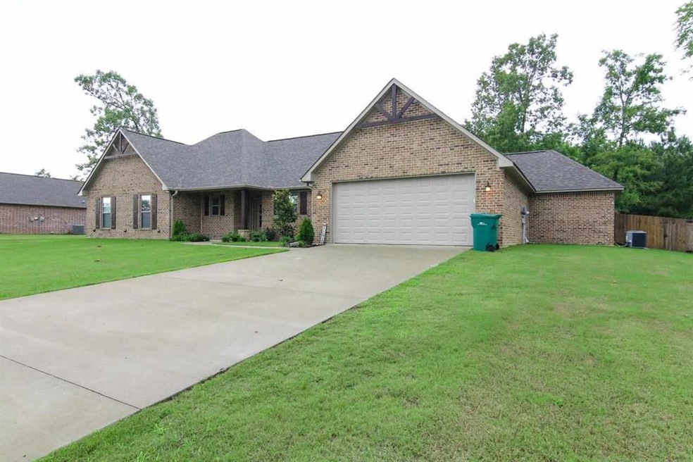 160 Lillian, Texarkana, TX 75501 - photo 1