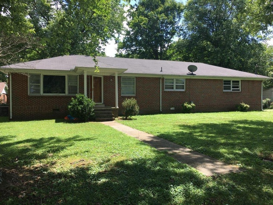 123 Pickle St, Shelbyville, TN 37160 - photo 1