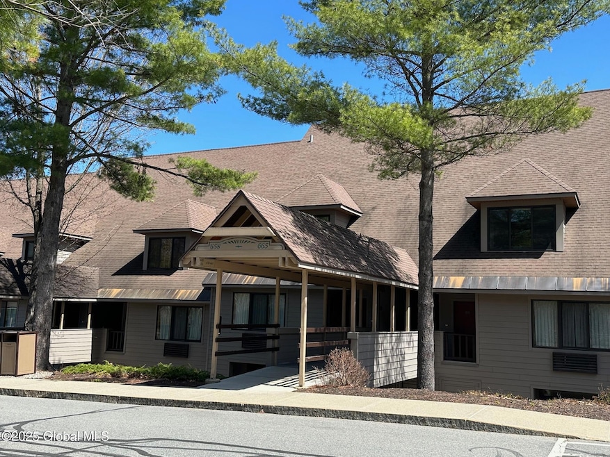 Pending $1,595,000