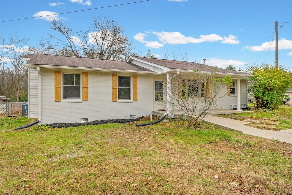 1272 Taylor Town Rd, White Bluff, TN 37187 - photo 1