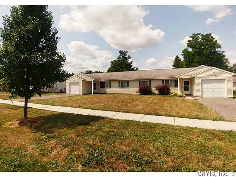 433 North St unit 435, Chittenango, NY 13037 - photo 1