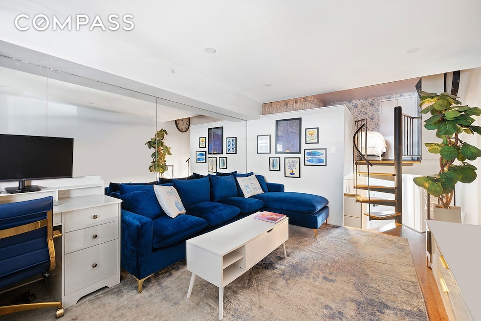 211 Thompson St unit LJ, New York, NY 10012 - photo 1