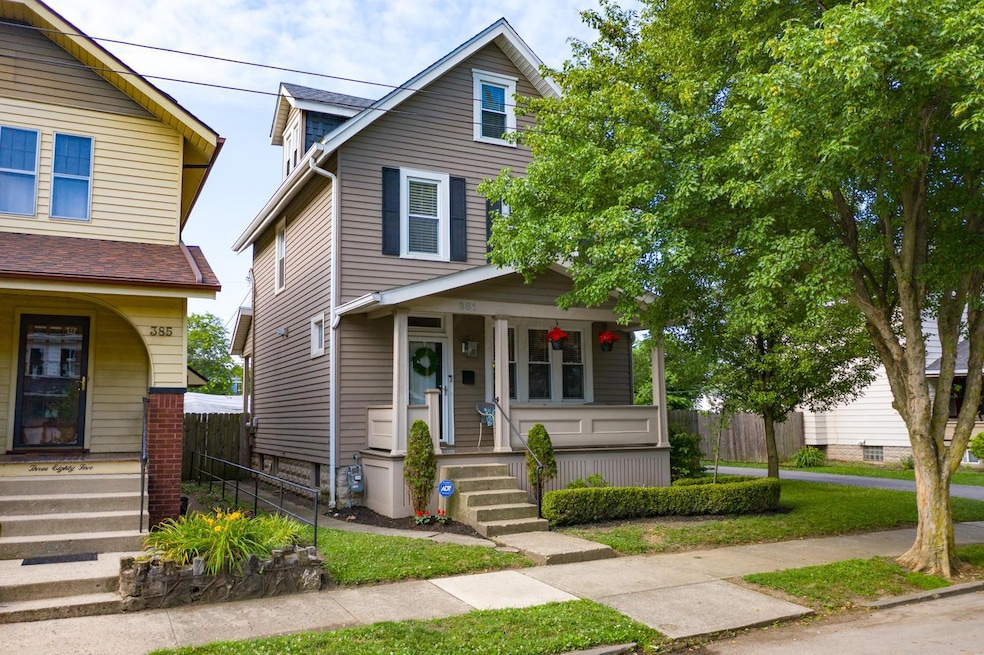 381 Southwood Ave