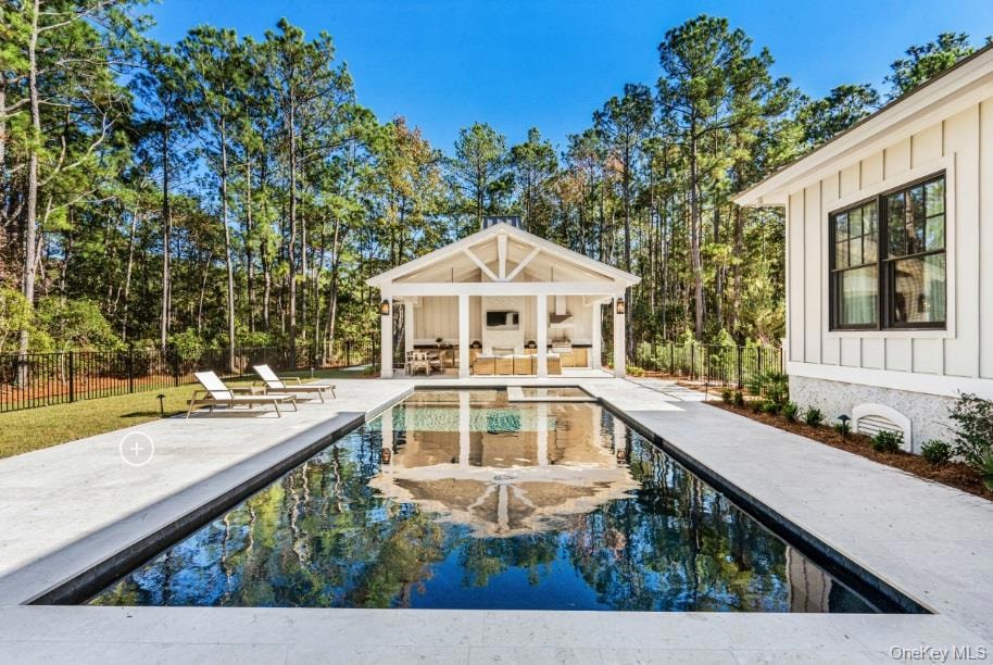 For Sale $1,150,000 • Co-Listing Agent