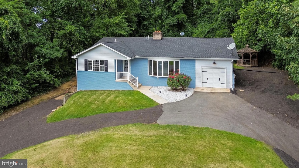 35840 Army Navy Dr, Mechanicsville, MD 20659 - photo 1