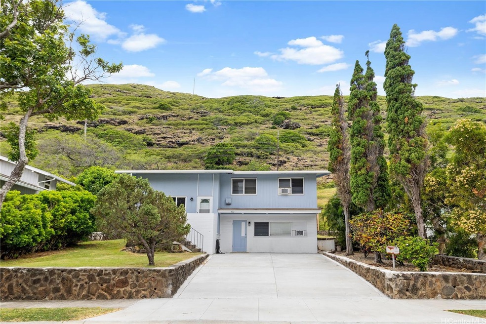 Sold $1,375,000 • Co-Listing Agent