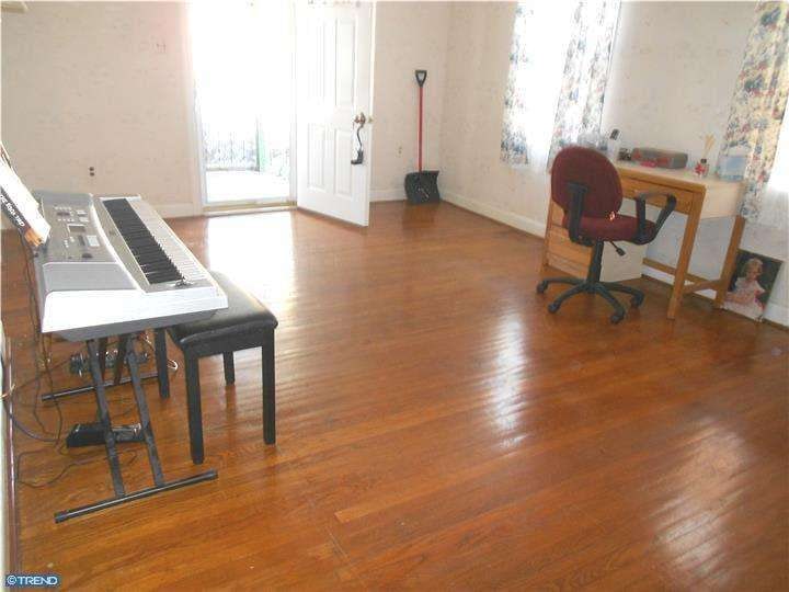 116 Walnut Rd, Wallingford, PA 19086 - photo 1