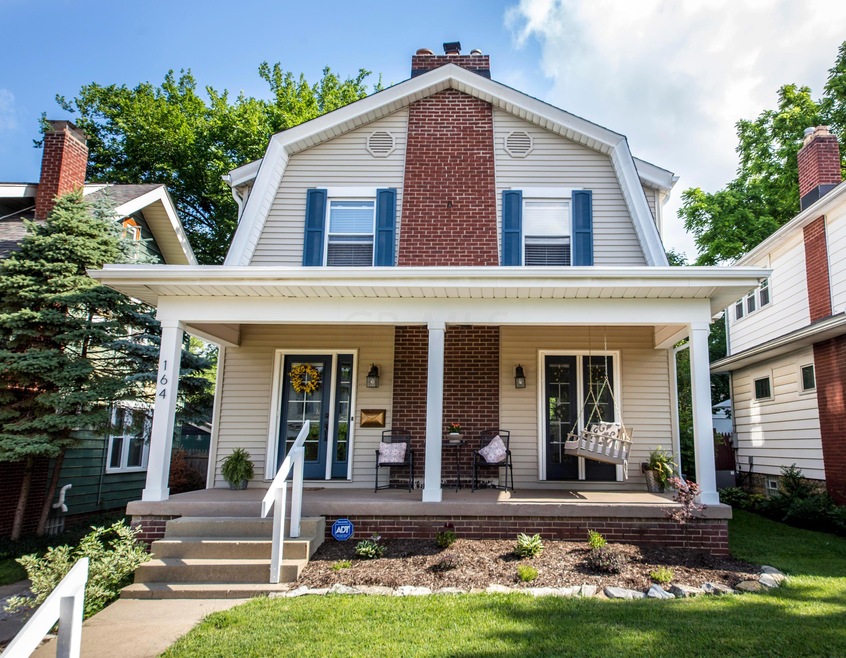 1 Exterior
