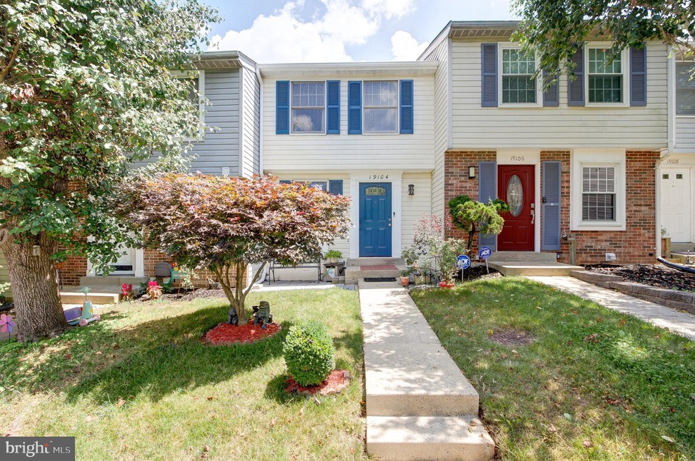 19104 Willow Spring Dr, Germantown, MD 20874 - photo 1