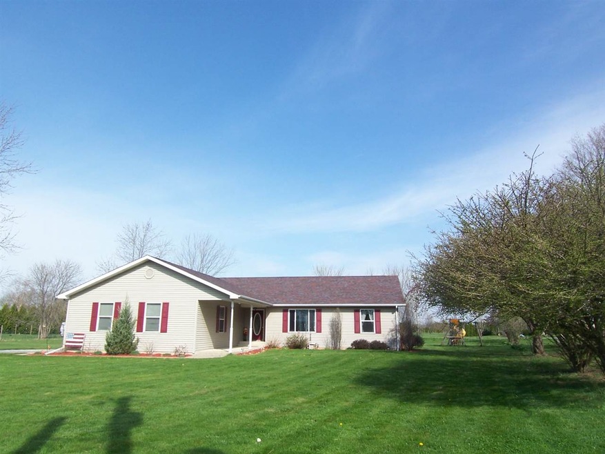 6529 E Us Highway 20, Rolling Prairie, IN 46371 - photo 1