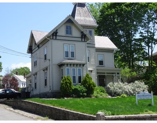 3 Lincoln St unit 2, Hudson, MA 01749 - photo 1