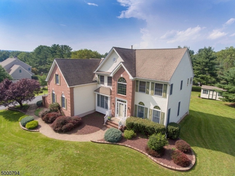 2 Glen View Dr, Annandale, NJ 08801 - photo 1