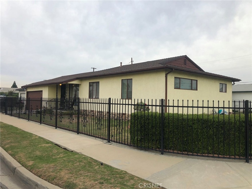 2105 W 157th St, Compton, CA 90220 - photo 1