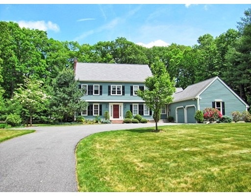 10 Macalister Dr, Northborough, MA 01532 - photo 1