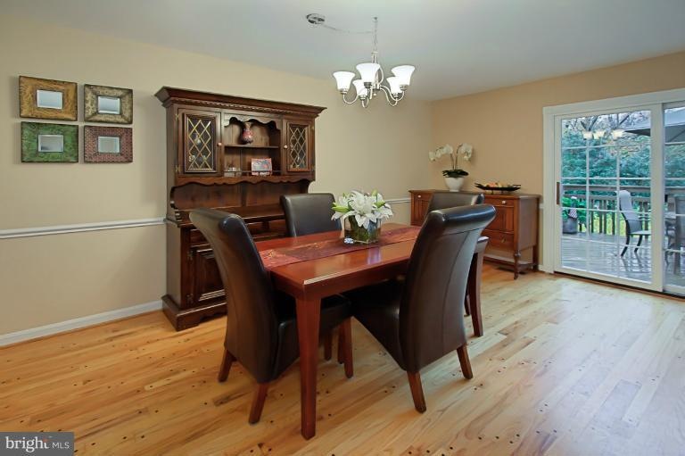 6040 Hardwick Place, Falls Church, VA 22041 - photo 1