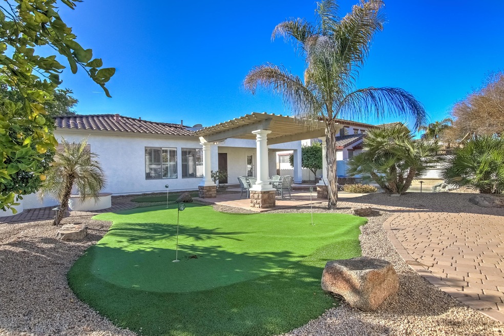 1858 E Coconino Dr-41