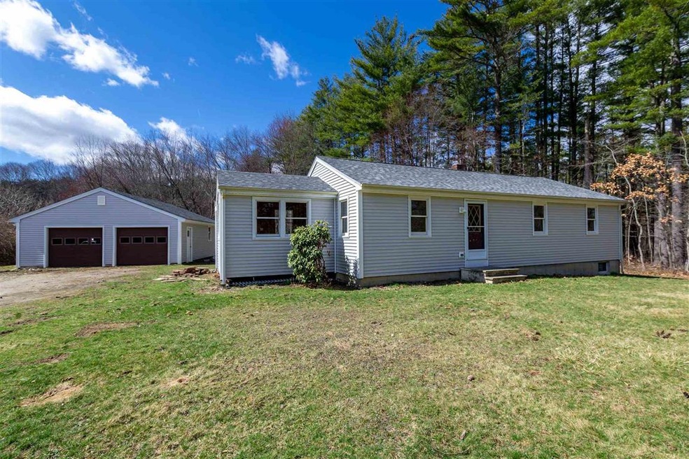 2 Mastin Dr, Newmarket, NH 03857 - photo 1