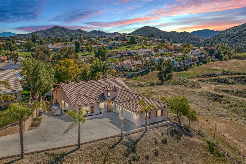 30440 Sparkle Dr, Canyon Lake, CA 92587 - photo 1