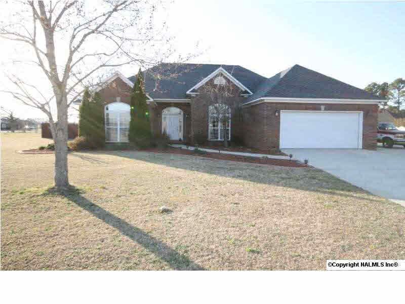 1003 Diamond Pointe Circle