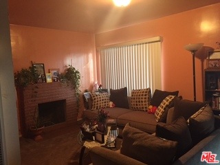 911 W 127th Place, Compton, CA 90222 - photo 1