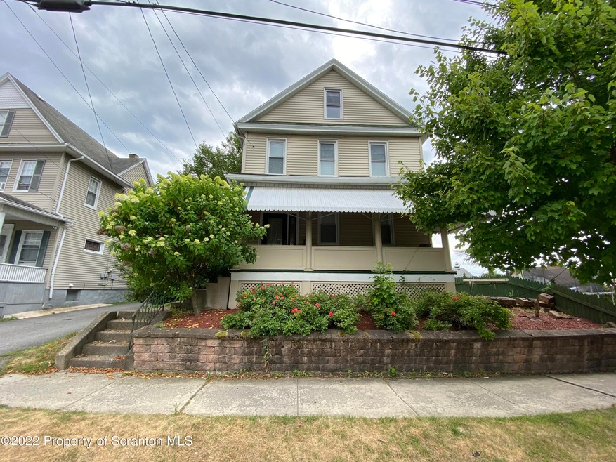 536 Hemlock St, Scranton, PA 18505 - photo 1