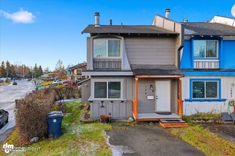 Pending $252,000 • Co-Listing Agent