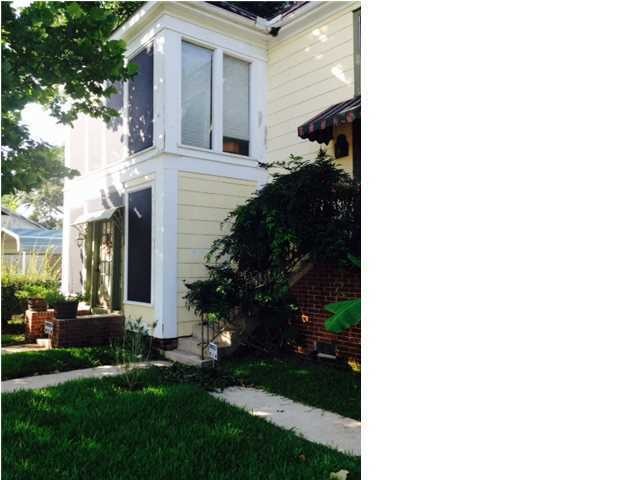 423 Charles St, New Iberia, LA 70560 - photo 1