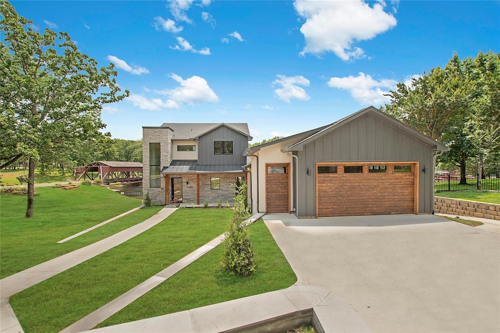 Sold • Co-Listing Agent