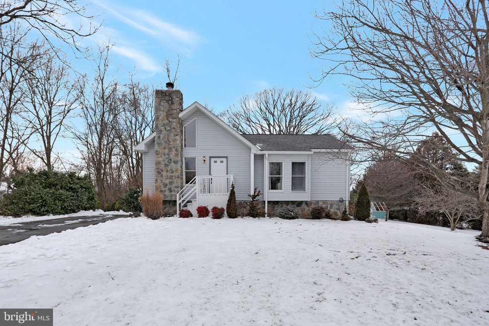 11612 Meadowlark Ave, Hagerstown, MD 21742 - photo 1