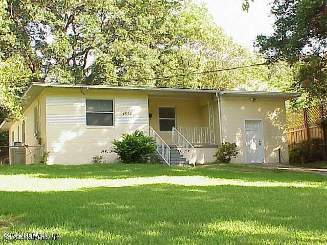 4536 Arthur Durham Dr, Jacksonville, FL 32210 - photo 1
