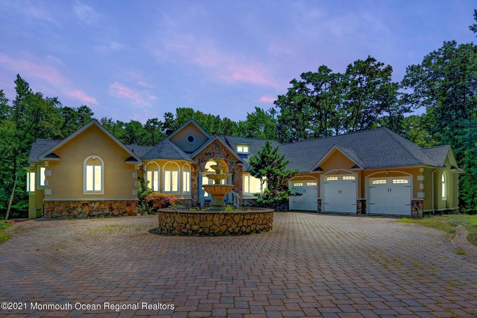 10 Syngle Way, Morganville, NJ 07751 - photo 1